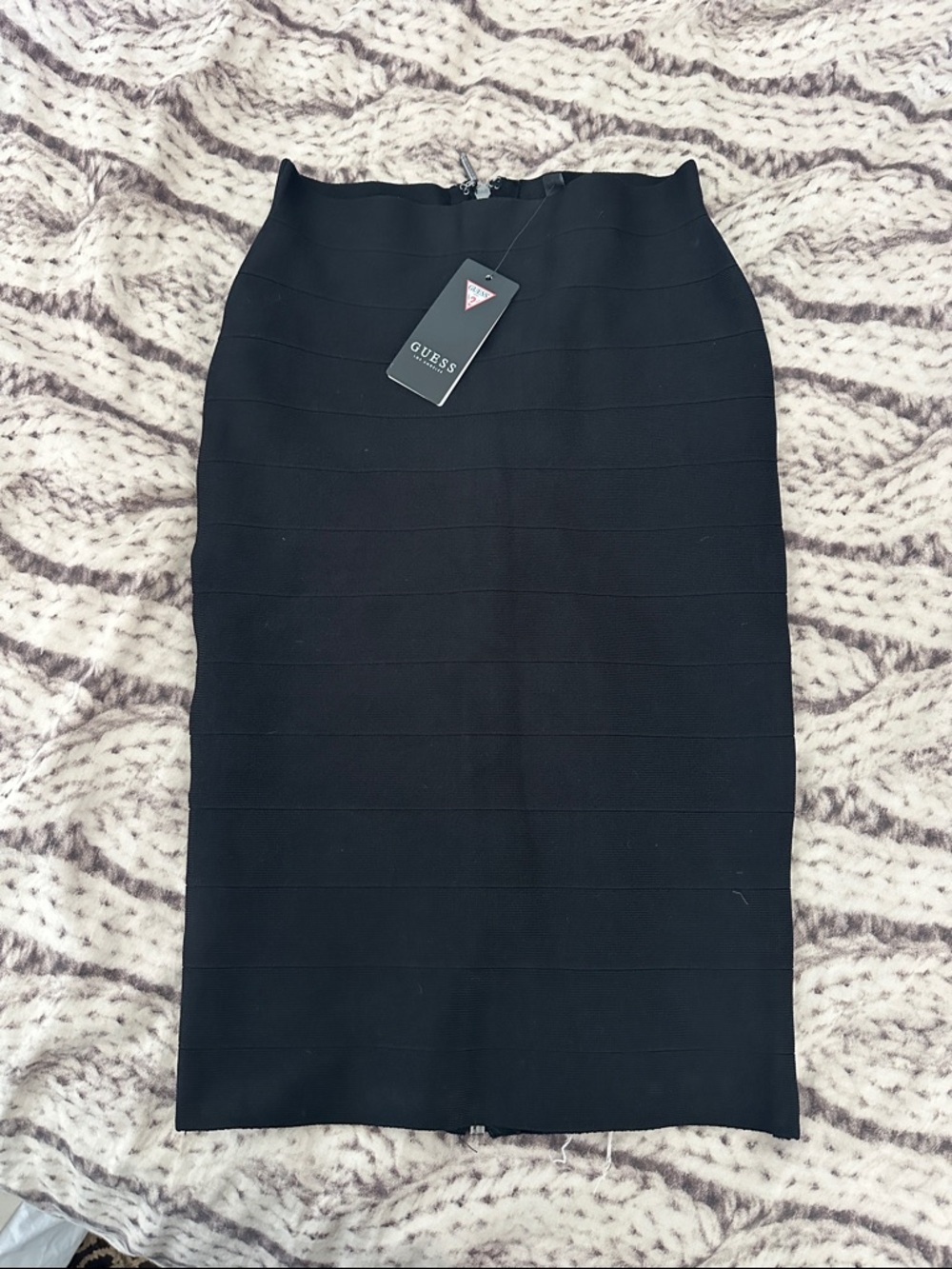 NWT GUESS Black Bandage-Style Pencil Skirt - Picture 2 of 5